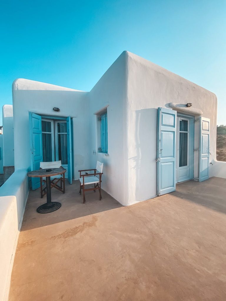 Architettura celle Cicladi di una casa Mykonos bianca e blu