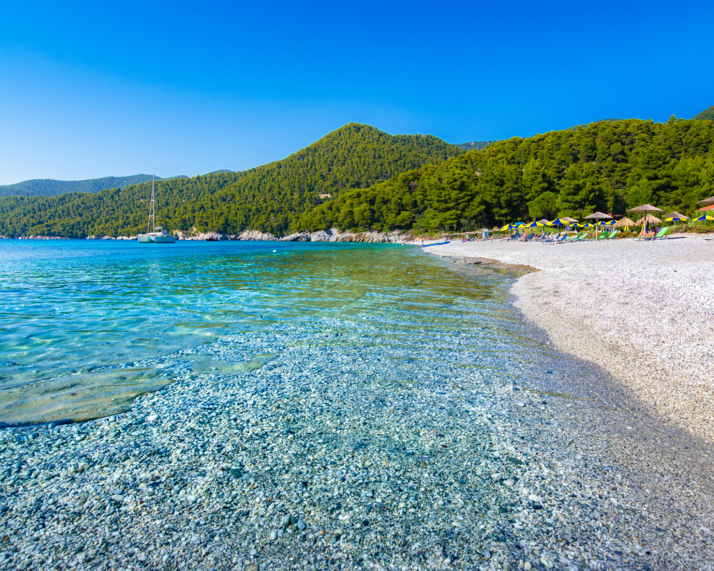 Skopelos spiagge più belle: a pochi chilometri di Kastani beach si trova la bellissima spiaggia di Milia